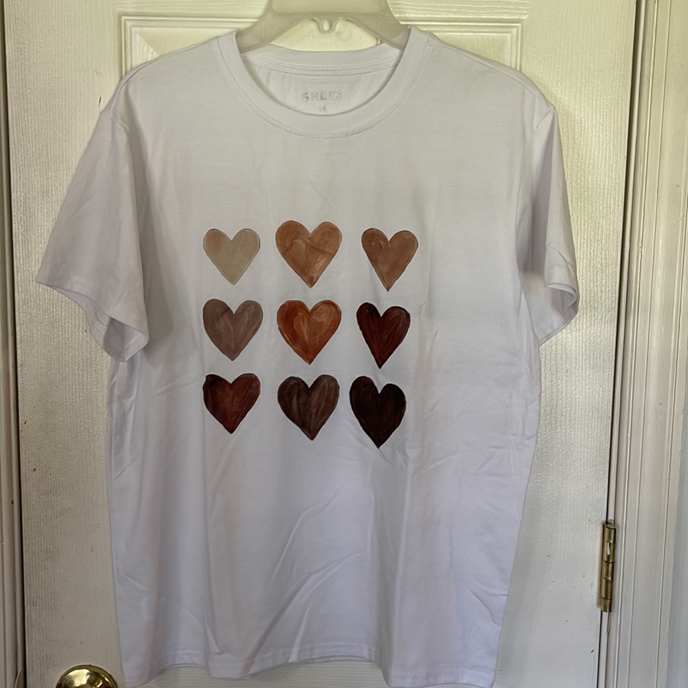 SHEIN Hearts T-shirt BN